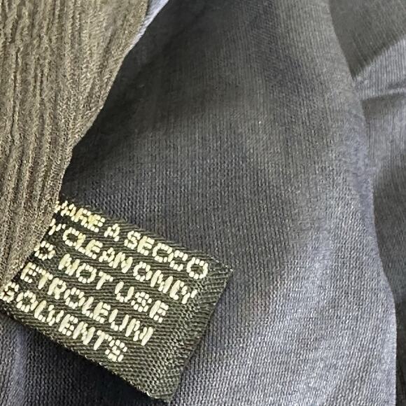 etro Italy 100% silk solid blue black crinkle Ruffle Hem scarf - Picture 15 of 16